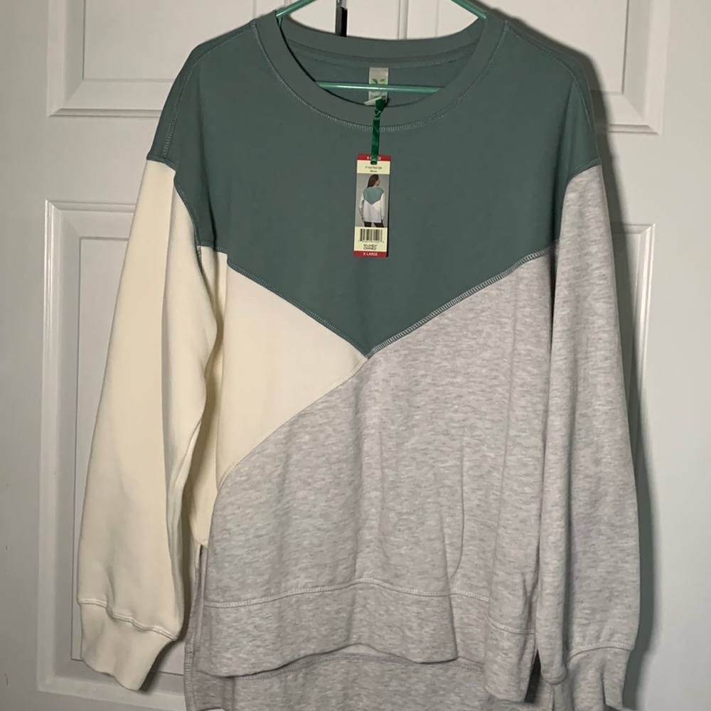 NWT Green Tea Women's Colorblock Sweatshirt Tri-Color